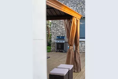 1663 SW 13th St, Miami, FL 33145 - Photo 27