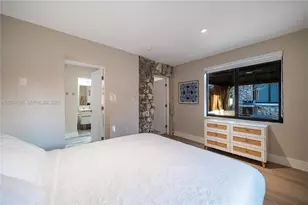 1663 SW 13th St, Miami, FL 33145 - Photo 9