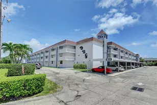 1040 SE 4th Ave, Deerfield Beach, FL 33441 - Photo 1
