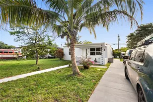14370 NW 21st Ct, Opa-Locka, FL 33054 - Photo 11
