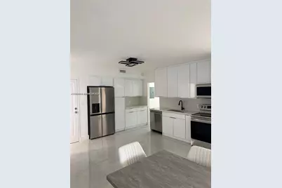 10185 Collins Ave #1022, Bal Harbour, FL 33154 - Photo 1