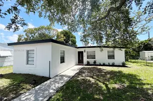 404 NW 18th Ave, Fort Lauderdale, FL 33311 - Photo 1