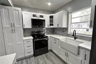 404 NW 18th Ave, Fort Lauderdale, FL 33311 - Photo 3