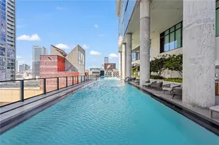 398 NE 5th St, Miami, FL 33132 - Photo 21
