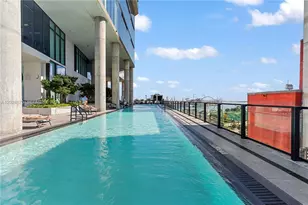 398 NE 5th St, Miami, FL 33132 - Photo 23