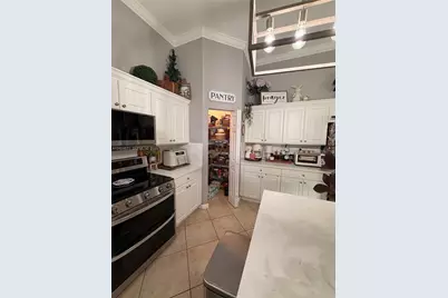 2116 NE 38th Rd #2116, Homestead, FL 33033 - Photo 3