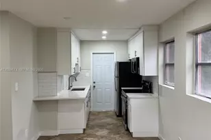 813 SW 29th St, Fort Lauderdale, FL 33315 - Photo 11