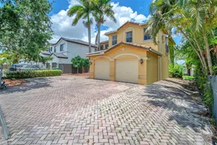 2155 SW 156th Ct, Miami, FL 33185 - Photo 3