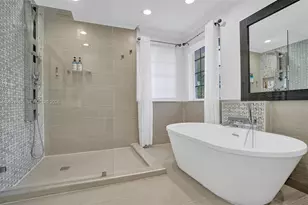 2526 Hunters Run Way, Weston, FL 33327 - Photo 81