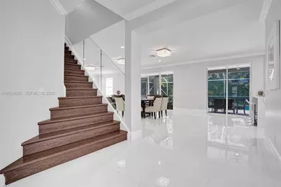 2526 Hunters Run Way, Weston, FL 33327 - Photo 17