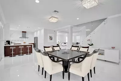 2526 Hunters Run Way, Weston, FL 33327 - Photo 33