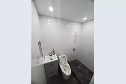 1081 NE 166th St #1081, North Miami Beach, FL 33162 - Photo 5