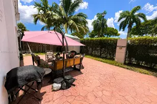 7305 NW 173rd Dr, Hialeah, FL 33015 - Photo 15