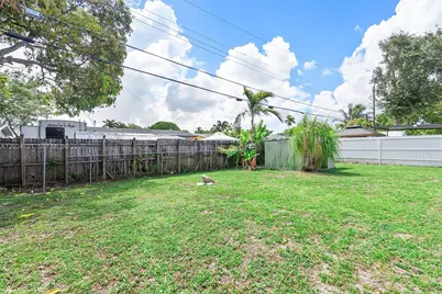 2321 Gulfstream Dr, Miramar, FL 33023 - Photo 27