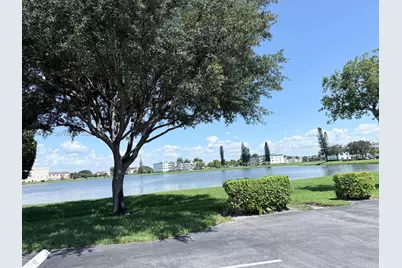 3069 Cornwall D #3069, Boca Raton, FL 33434 - Photo 3