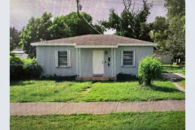 1320 NW 87th St, Miami, FL 33147 - Photo 1