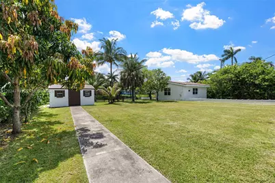 13010 Griffing Blvd, North Miami, FL 33161 - Photo 35