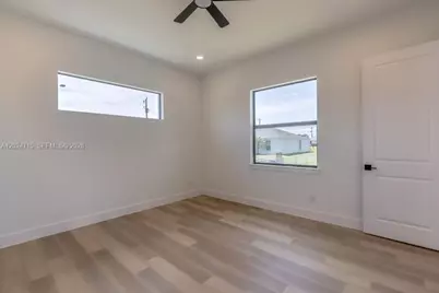 4203 11th St. W, Other City - In The State Of Florida, FL 33971 - Photo 11