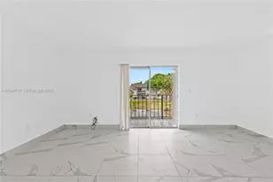 7011 SW 129th Ave, Miami, FL 33183 - Photo 5