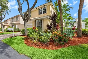1241 Grant St, Hollywood, FL 33019 - Photo 1