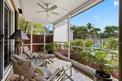 1241 Grant St, Hollywood, FL 33019 - Photo 7