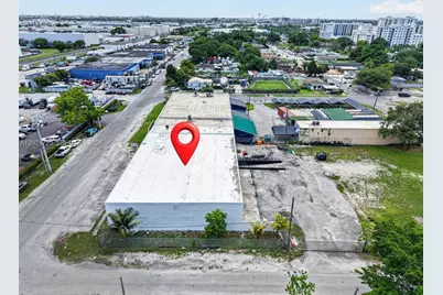 2955 NW 75th St, Miami, FL 33147 - Photo 23