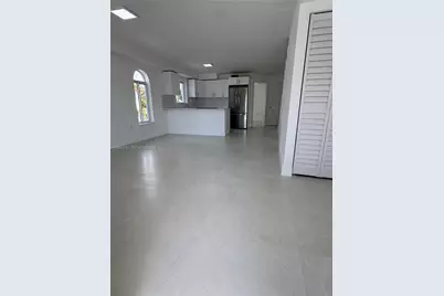 3305 SW 28St #3305, Miami, FL 33133 - Photo 3