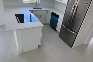 3305 SW 28St, Miami, FL 33133 - Photo 7