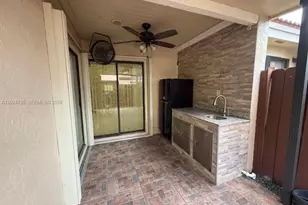 6449 NW 171st St, Hialeah, FL 33015 - Photo 25