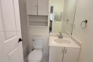 2232 SE 26th Ln, Homestead, FL 33035 - Photo 17