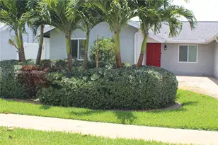 1317 SW 82nd Ave, North Lauderdale, FL 33068 - Photo 1