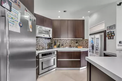 632 Carrington Ln, Weston, FL 33326 - Photo 11
