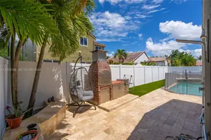 632 Carrington Ln, Weston, FL 33326 - Photo 35