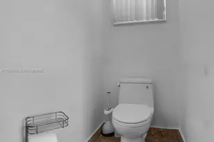 632 Carrington Ln, Weston, FL 33326 - Photo 21