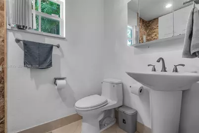 632 Carrington Ln, Weston, FL 33326 - Photo 27