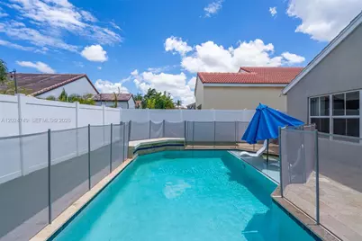 632 Carrington Ln, Weston, FL 33326 - Photo 37