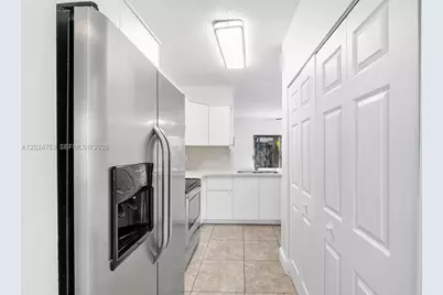 16035 Emerald Cove Rd, Weston, FL 33331 - Photo 21
