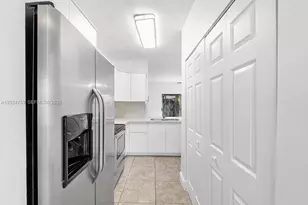 16035 Emerald Cove Rd, Weston, FL 33331 - Photo 21