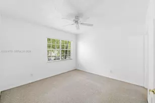 16035 Emerald Cove Rd, Weston, FL 33331 - Photo 17
