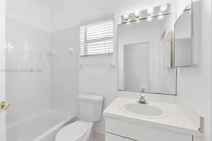16035 Emerald Cove Rd, Weston, FL 33331 - Photo 27