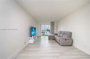 899 West Ave, Miami Beach, FL 33139 - Photo 13