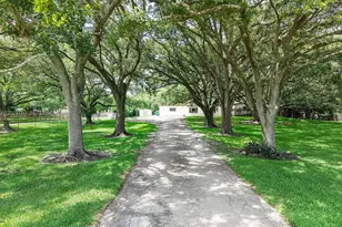 13821 Mustang Trail, Southwest Ranches, FL 33330 - Photo 3