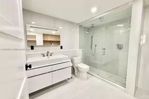 2030 S Ocean Dr, Hallandale Beach, FL 33009 - Photo 27