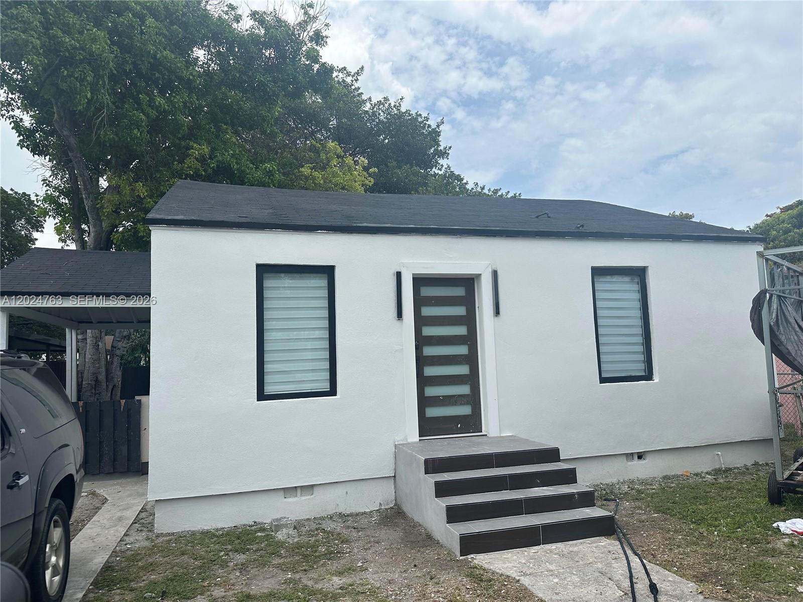 1773 NW 45th St - 1773 NW 45th St, Miami, FL 33142 Luxury Property | Jose Angel Pina