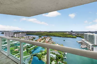 16500 Collins Ave #TS-3, Sunny Isles Beach, FL 33160 - Photo 57