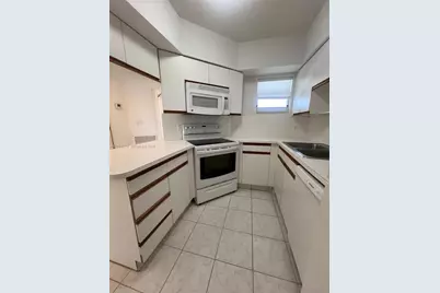 9156 Collins Ave #502, Surfside, FL 33154 - Photo 3