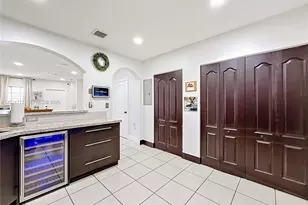 7699 W 36th Ave, Hialeah, FL 33018 - Photo 9