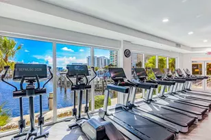 3370 Hidden Bay Dr, Aventura, FL 33180 - Photo 21