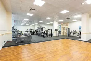 2030 S Ocean Dr, Hallandale Beach, FL 33009 - Photo 25