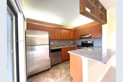246 Woodland Rd #246, Palm Springs, FL 33461 - Photo 7